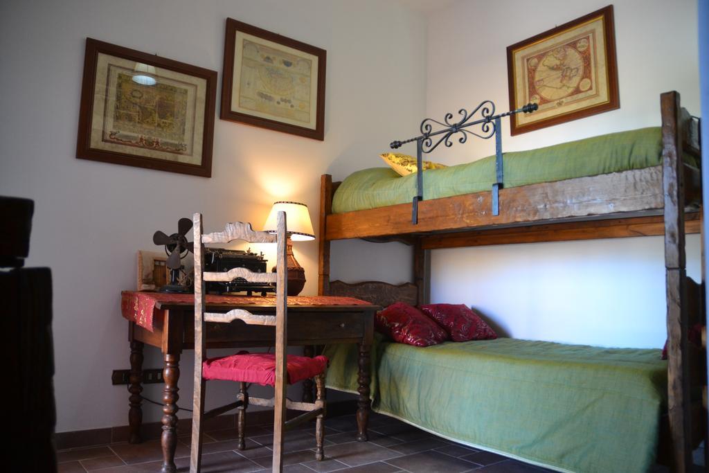 B&B Antica Botte Сасари Екстериор снимка
